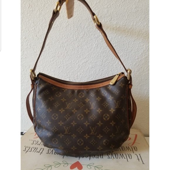 Authentic Louis Vuitton Tulum Gm - Picture 3 of 16